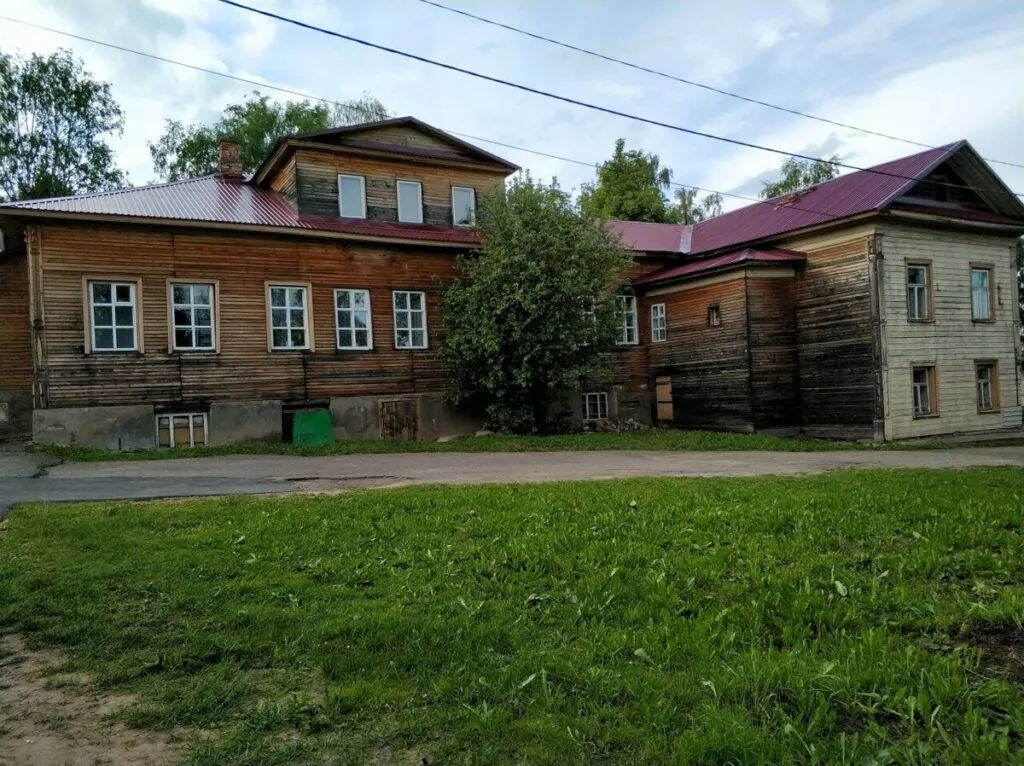 Старый дом