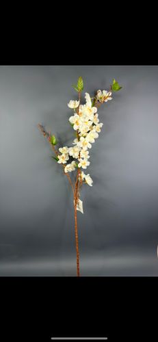 Фото флориста 6: Искусственные ветки
