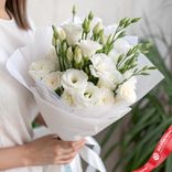 Маленькое фото 1: Букет из 15 лизиантусов «Мечта»