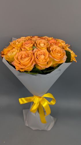Фото флориста 6: Оранжевые букеты