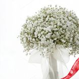 Маленькое фото 2: Букет невесты из 5 белых гипсофил с белой лентой