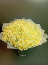 Фото флориста 1: Букет из 101 белой розы высшего сорта, 50 см, Россия