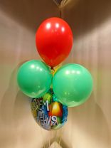 Фото флориста 1: Композиция из 5 шаров с гелием «С Днем Рождения (воздушные шары)»