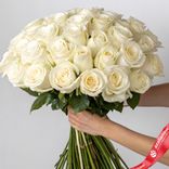 Маленькое фото 2: 35 белых роз, Эквадор, В 70см
