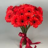 Фото флориста 1: Букет из 19 бордовых гербер