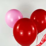 Маленькое фото 2: Композиция из 3 шаров с гелием, 30 см, красный, розовый