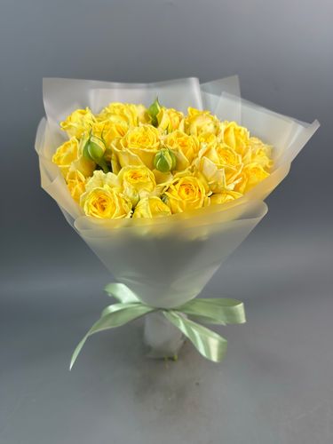Фото флориста 1: Кустовые пионовидные розы