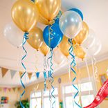 Маленькое фото 1: Композиция из 17 шаров с гелием «День рождения»