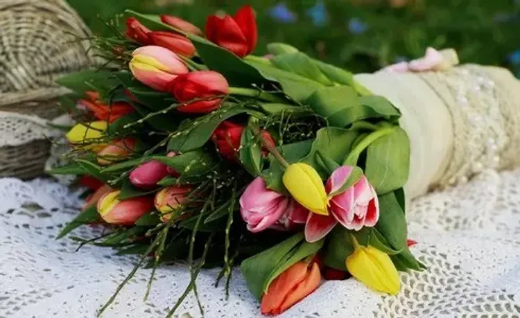 Тюльпаны на День рождения купить