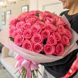 Маленькое фото 2: Букет из 31 розовой розы, Россия, В 50см