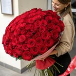 Маленькое фото 1: Букет из 101 красной розы, 50 см, Россия