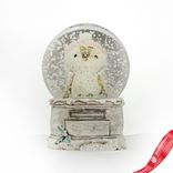 Маленькое фото 3: Сувенир Птичка в стекляном шаре (полирезин), H8,5х6,5х6,5см, белый/розовый