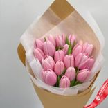 Маленькое фото 2: Букет из 19 розовых тюльпанов «Для тебя, котик!»