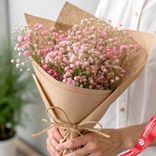 Маленькое фото 1: Букет из 7 розовых гипсофил в крафте