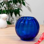 Маленькое фото 2: Ваза «Шар», риф., из синего стекла (без декора), h=16×18 см, d=10 см