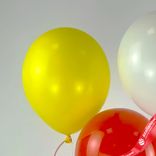 Маленькое фото 4: Композиция из 3 шаров с гелием, 30 см, желтый, белый, красный