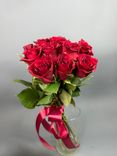 Фото флориста 1: 15 красных роз 60 см, Россия