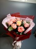 Фото флориста 5: Букет из 9 розовых роз «Париж»