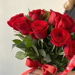 Маленькое фото 2: 13 красных роз 60 см, Россия