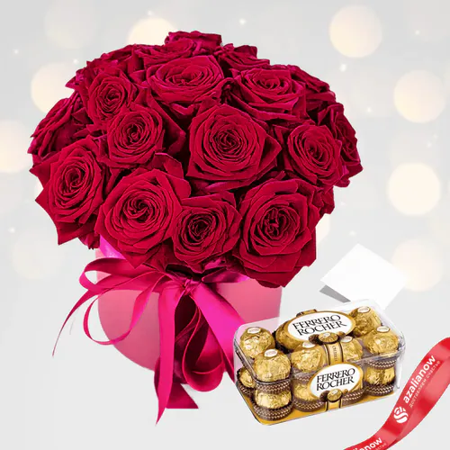 Букет из 19 роз «Салют» + Ferrero Rocher в подарок