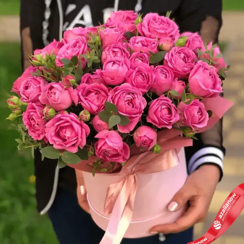 Букет из 15 кустовых пионовидных розовых роз в коробке