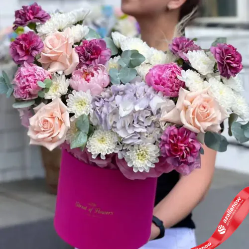 Букет из роз, пионов, гвоздик «Счастье в цветах»