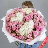 Маленькое фото 5: Акция! Огромный букет из гортензий и кустовых роз